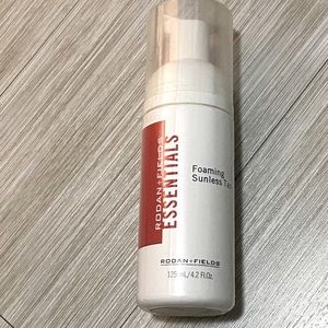NWT Rodan and Fields Essential Foaming Sunless Tan